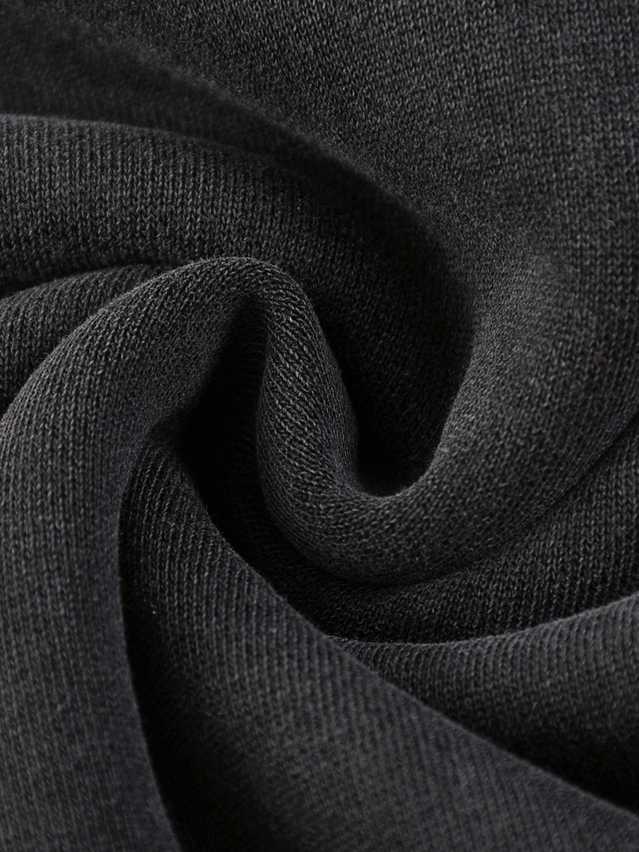 DRAYLO, BUILT QUIET.  thick hoodie